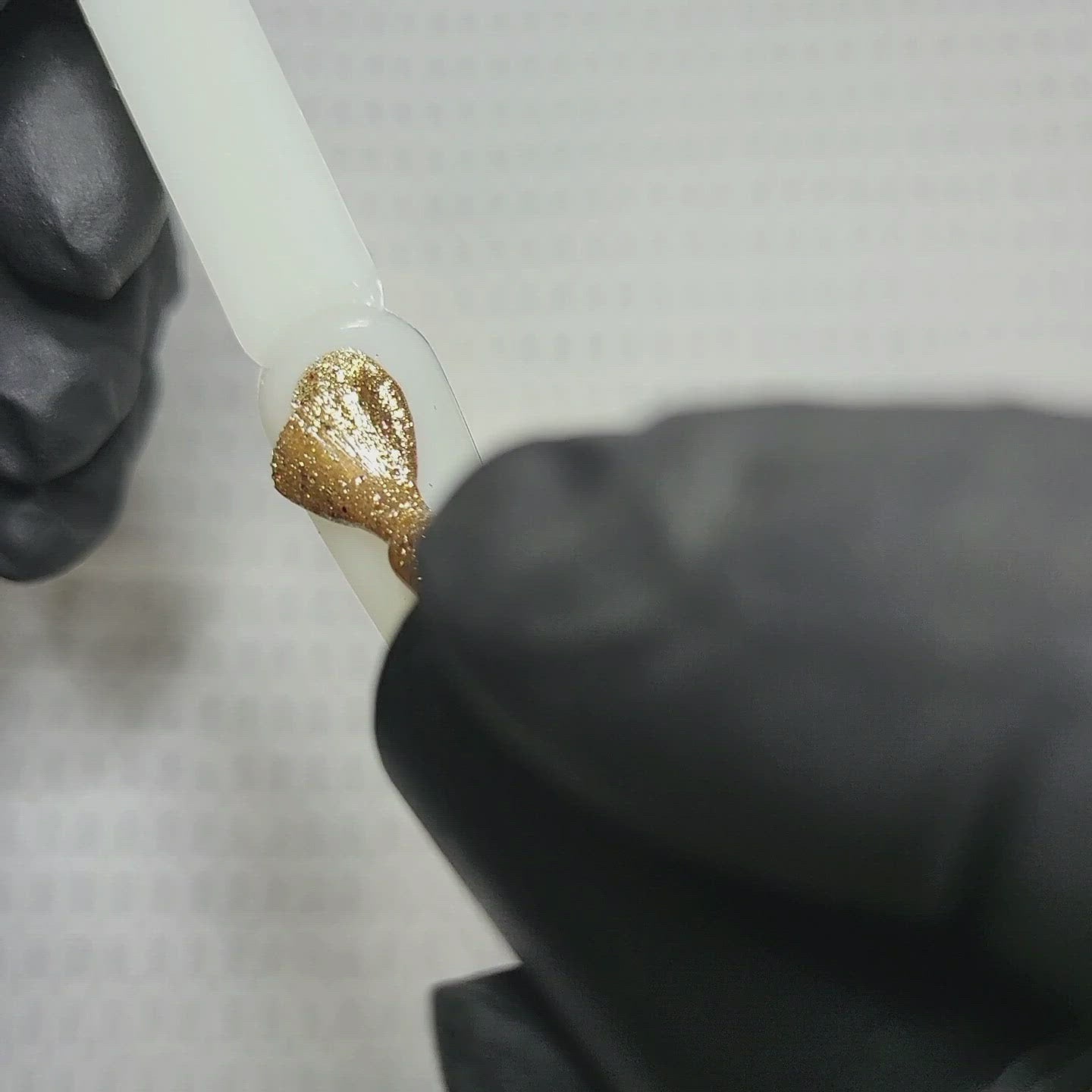 Glitz Gold Glitter HEMA Free Gel Nail Polish Diamonds & Gloss Australia Video Painting a Nail Swatch Stick with cruelty free and vegan Gel Polish which can be used on acrylic, builder gel and polygel nails.